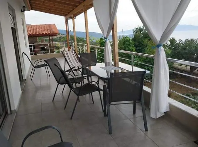 View Holiday home Lukove